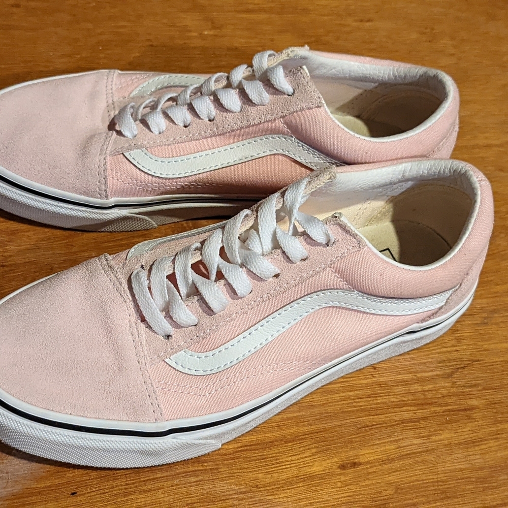 Light Pink womens Vans